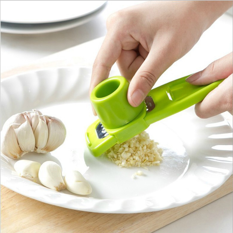 Kitchen Gadgets Gift - 1 Pack Mini Garlic Grinder Creative